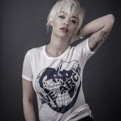 Rita Ora apoya la campaña de Greenpeace 'Save the Arctic'