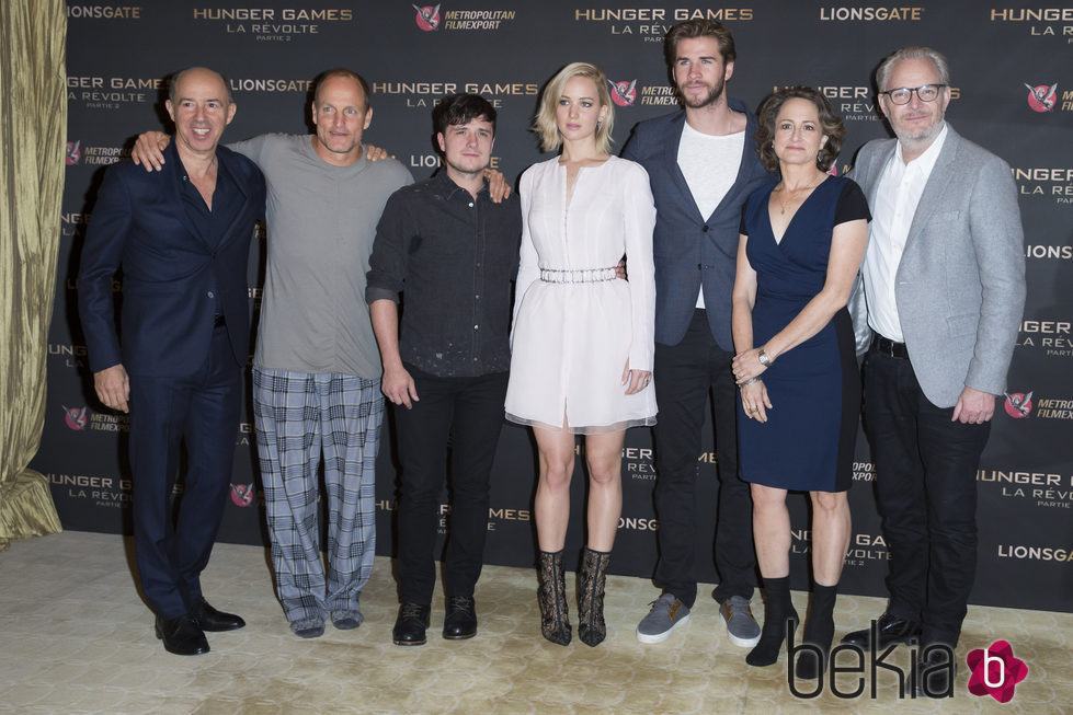 Reparto de Mockingjay en el photocall de París