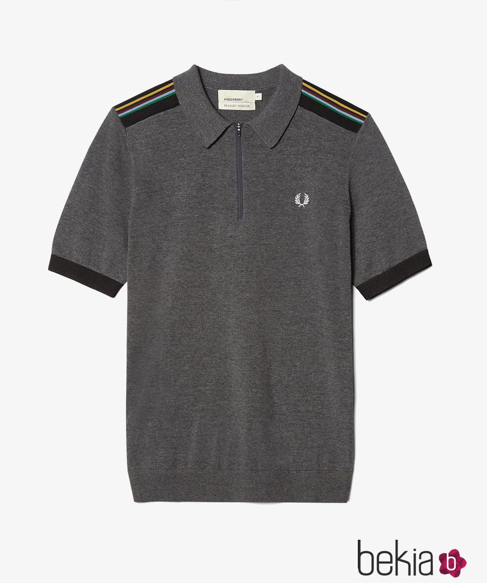 Polo gris con cremallera de la colección de Bradley Wiggins para invierno 2016 de Fred Perry