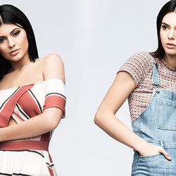 Kendall y Kylie Jenner con peto vaquero para PacSun primavera/verano 2016