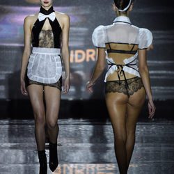 Conjuntos doncella de Andrés Sardá en la FW de Madrid para otoño/invierno 2016/2017