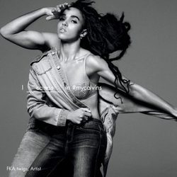 FKA twigs imagen de la campaña de Calvin Klein Jeans primavera 2016