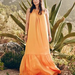 Candice Huffine para Violeta by Mango en la campaña primavera 2016