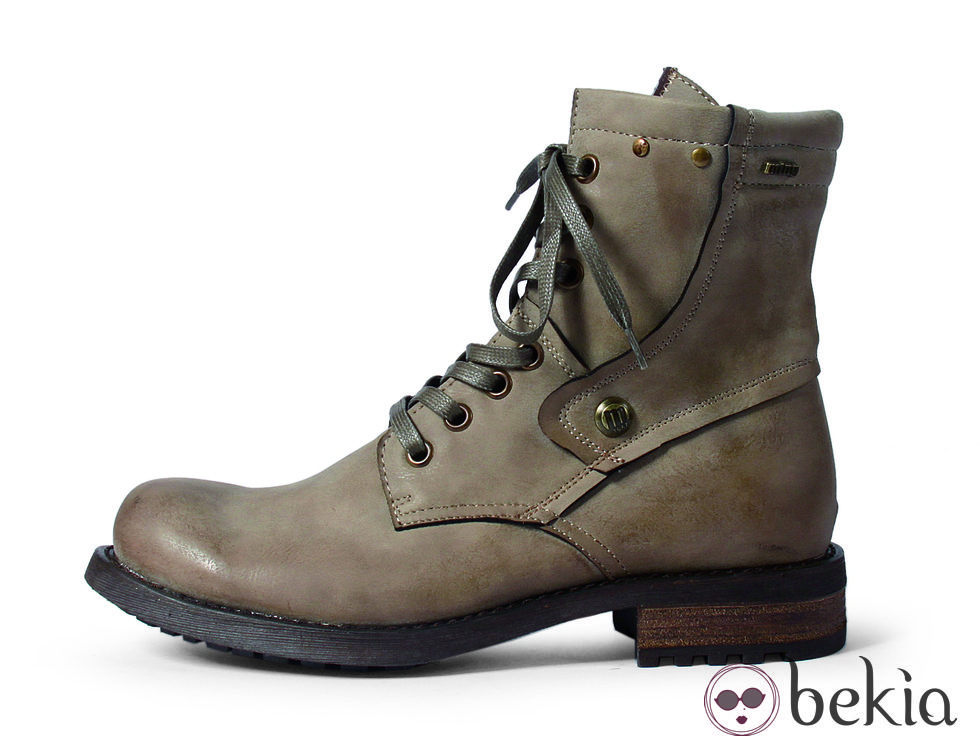 Botas militares de la colección masculina otoño/invierno 2011/2012 de Mustang