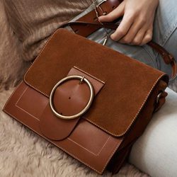 Bolso marrón de cuero y gamuza para la colección de primavera 2016 de Massimo Dutti