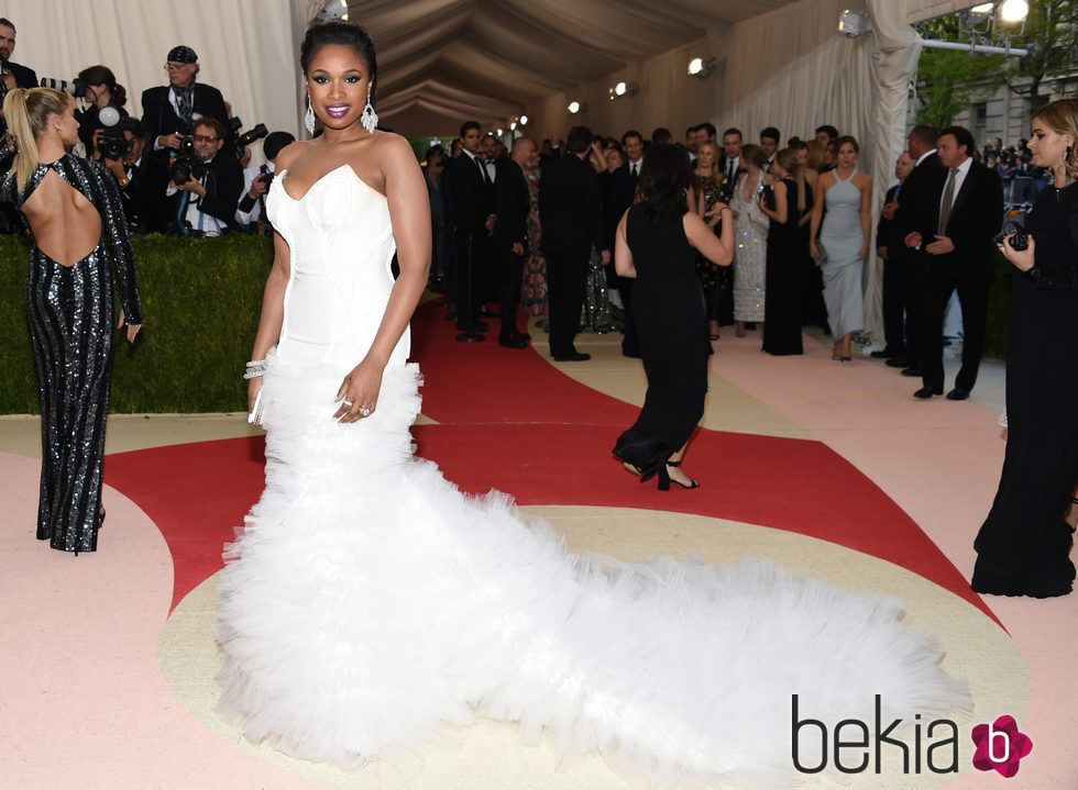 Jennifer Hudson en la alfombra roja de la Gala Met 2016