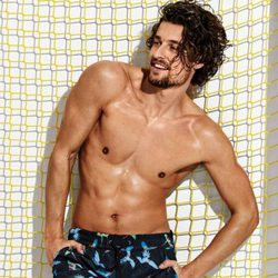 Wouter Peelen, nueva imagen de la colección Summer 2016 de Calzedonia