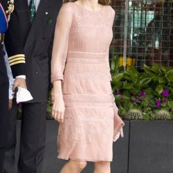 La Reina Letizia con un vestido de Felipe Varela