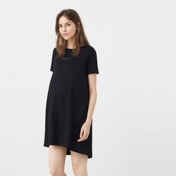 Mango lanza su nueva colección para embarazadas Maternity