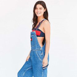 Colección limitada de Tommy Jeans en colaboración con Urban Outfitters