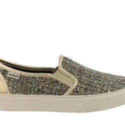 Slip-on dorados de Victoria otoño/invierno 2016/2017