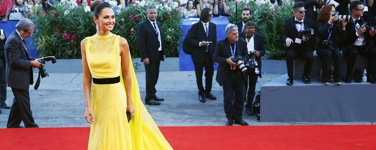 Anna Safroncik en el Festival de Cine de Venecia