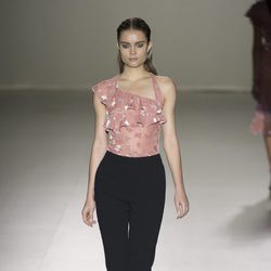 Colección primavera/verano 2017 de Roberto Torretta en Madrid Fashion Week