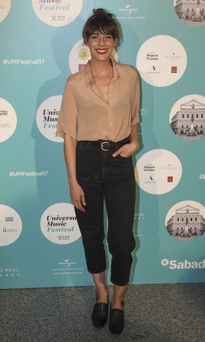 Belén Cuesta muy favorecida con look 'tomboy'