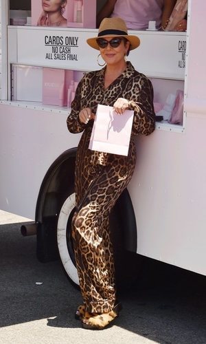 Kris Jenner se apunta a la tendencia del animal print