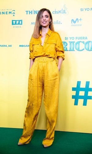 Todo al amarillo: el look más chic de Leticia Dolera