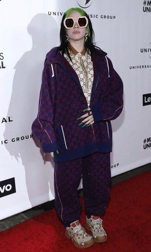 Billie Eilish luce su particular estilo también los Grammy 2020