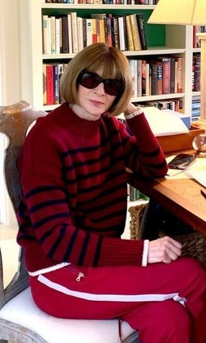 Paren las rotativas: Anna Wintour también anda en chándal por casa