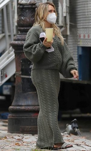 Hilary Duff tiene el look más cómodo para las embarazadas