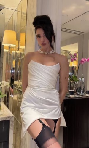 El quinto look de Dua Lipa en los Brit Awards 2021 que nos gusta aún más que el resto